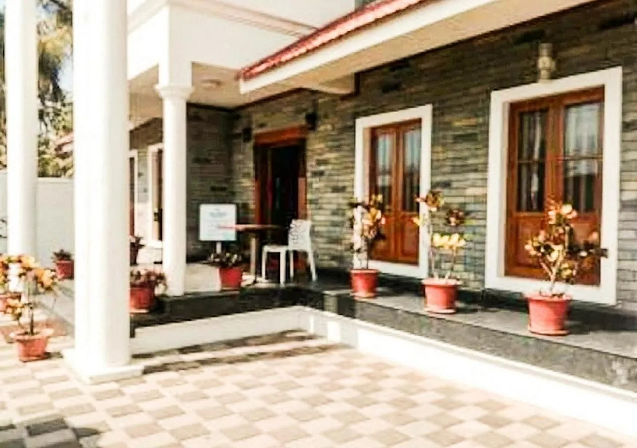 **** Hotel Sea Breeze Beach Inn Kannur India